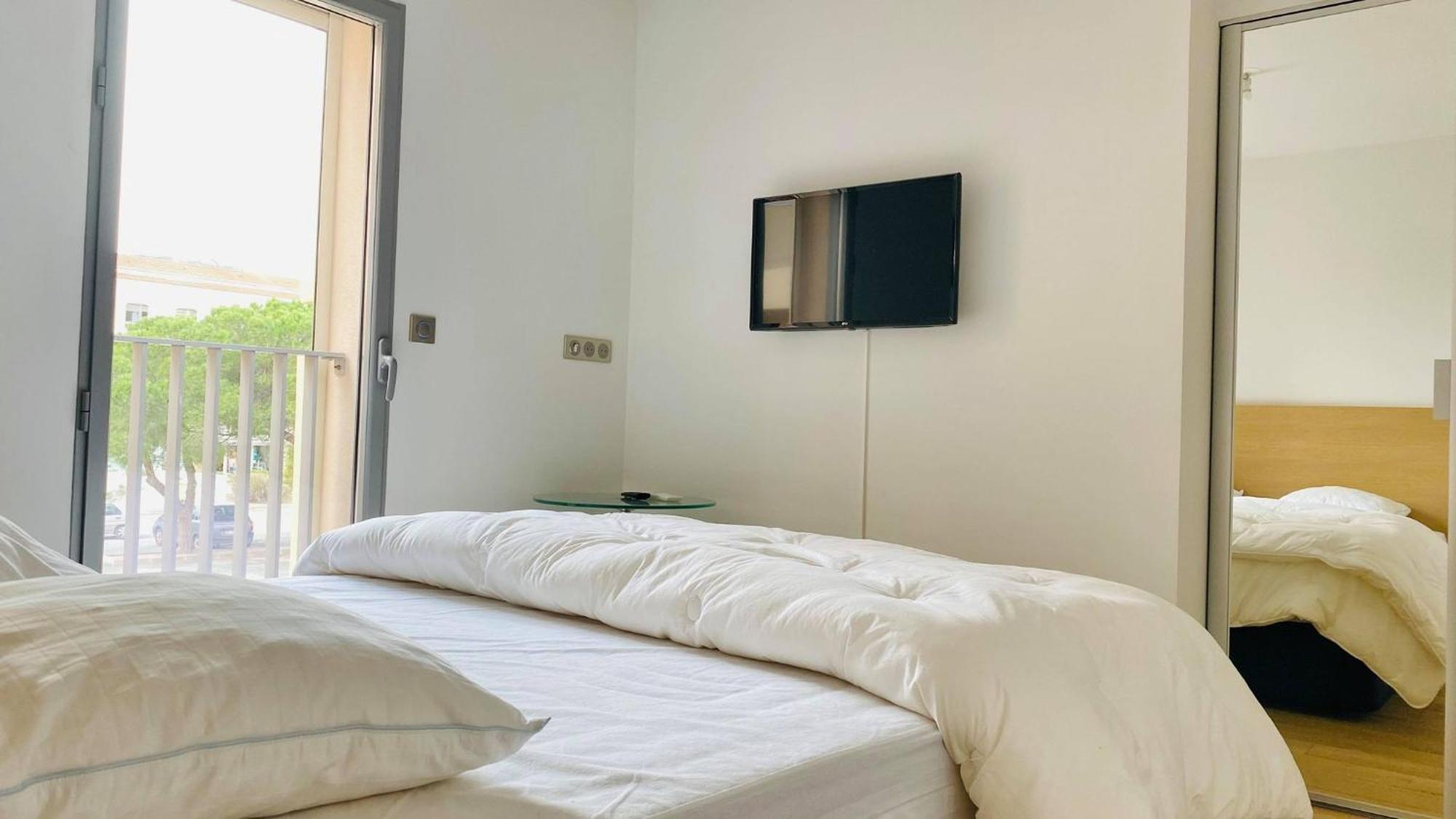 Appartement Les Carolines Calvi Luaran gambar